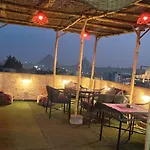Hostalio Pyramid View